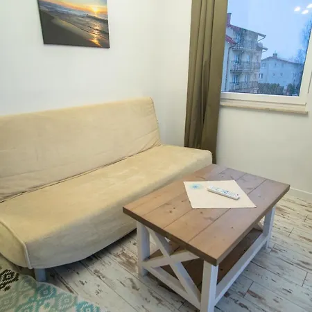 Pod Zaglami Teresa Strzemkowska Białogóra