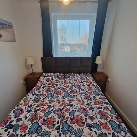 Pod Zaglami Teresa Strzemkowska Białogóra