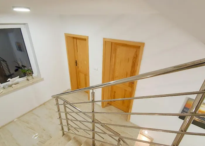 Apartment Pod Zaglami Teresa Strzemkowska *