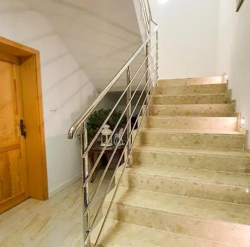 Apartment Pod Zaglami Teresa Strzemkowska Białogóra